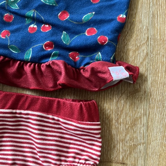 SweetHoney Cherry Loungewear Pajama Set 4T - Picture 4 of 6